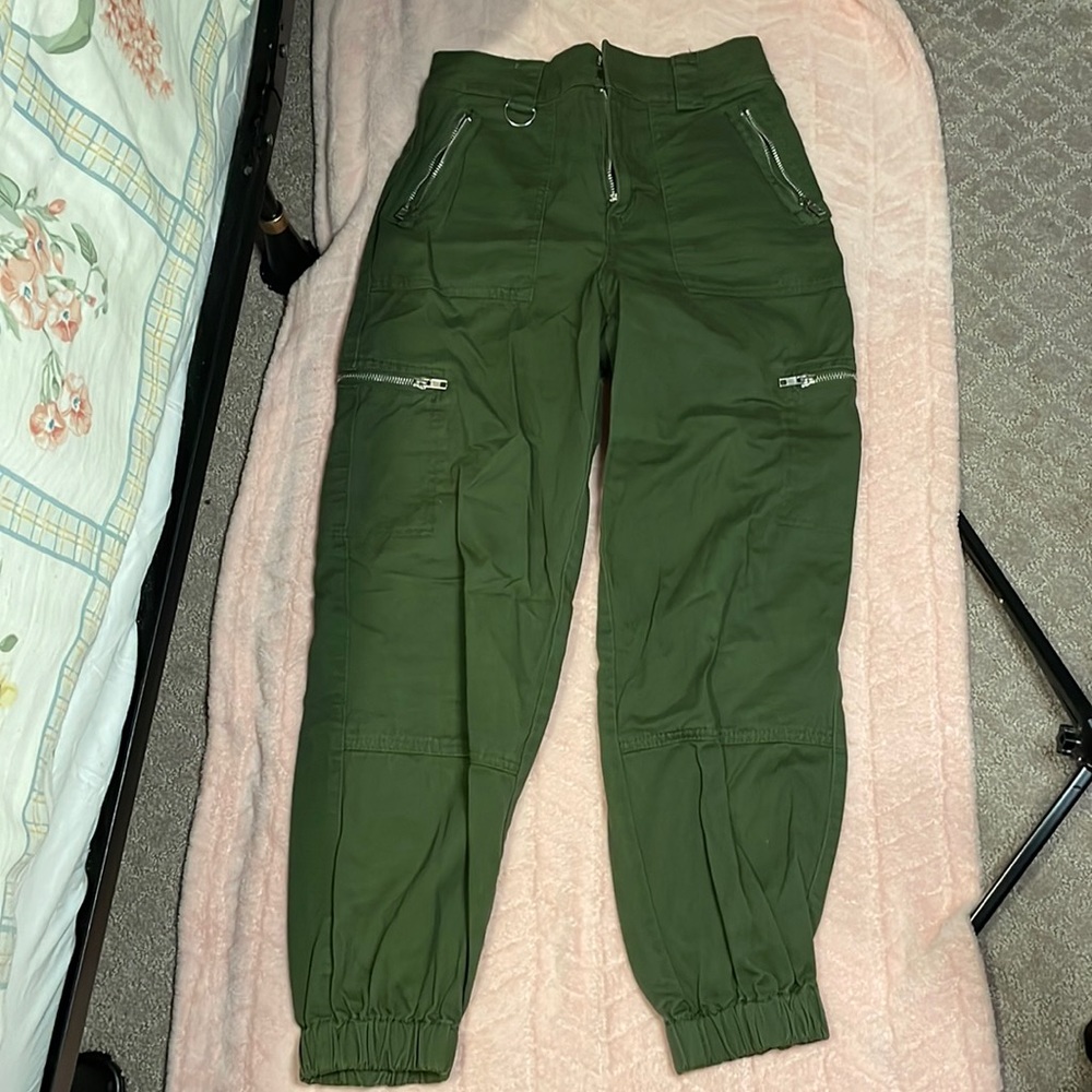 Forever21 Green Cargo Pants Small
